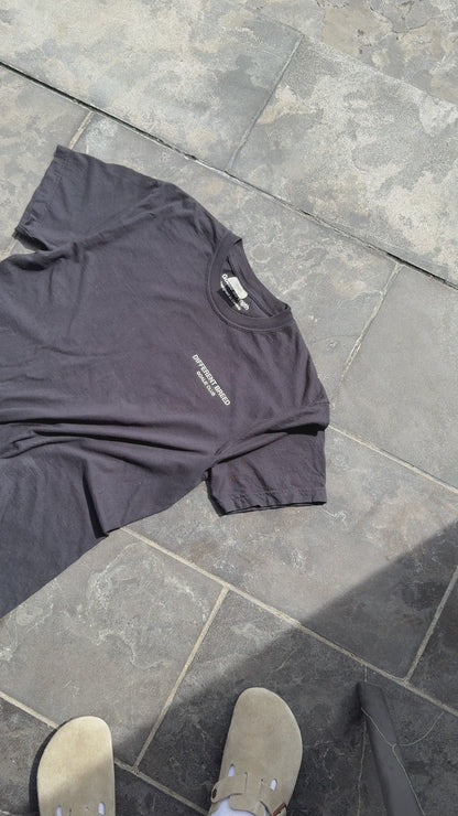 DIFFERENT BREED T-SHIRT - BLACK